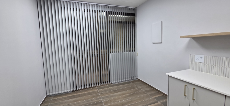 To Let Commercial Property for Rent in Lyme Park Gauteng