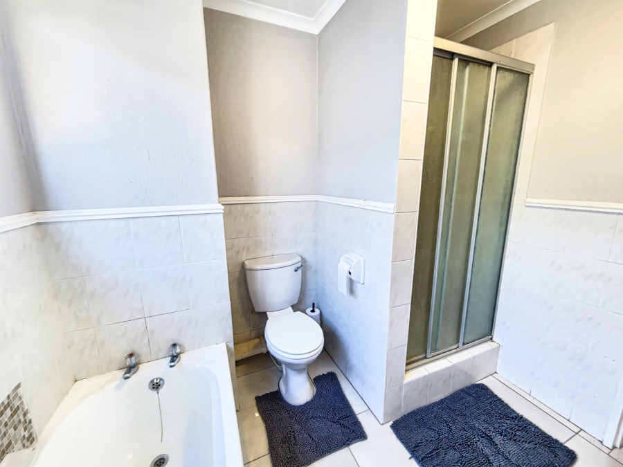To Let 3 Bedroom Property for Rent in Lynnwood Ridge Gauteng