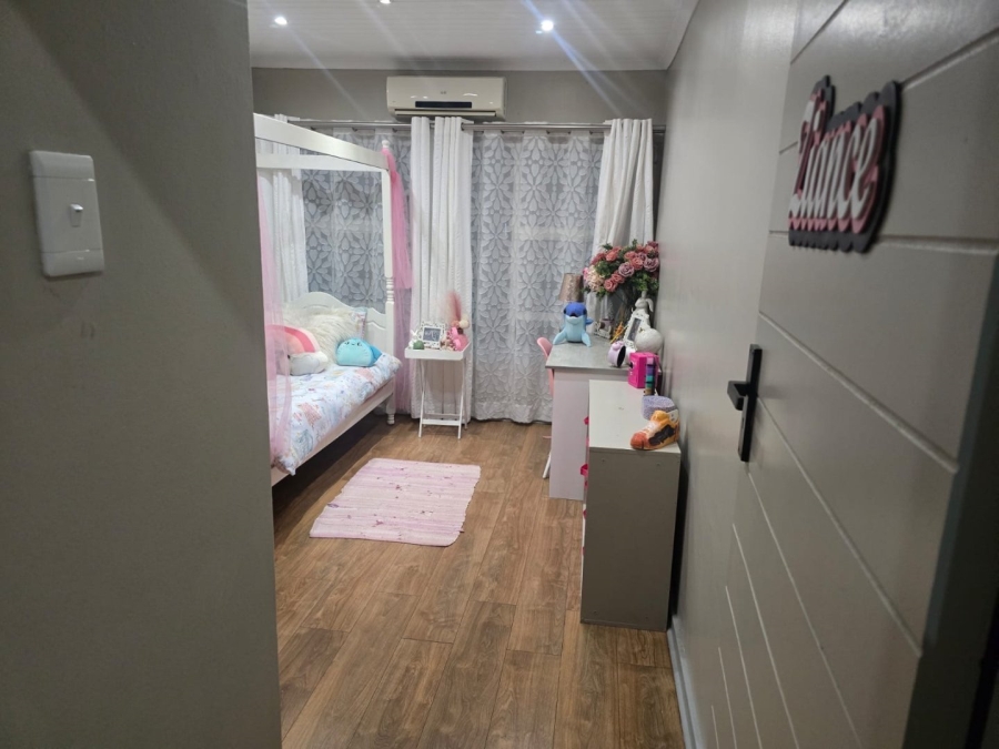 4 Bedroom Property for Sale in Sinoville Gauteng