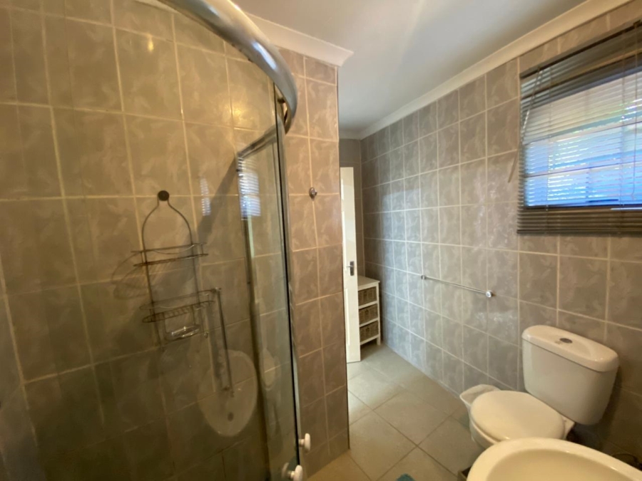 To Let 2 Bedroom Property for Rent in Bryanston Gauteng