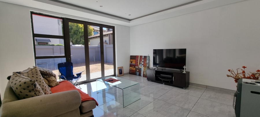 5 Bedroom Property for Sale in Sunward Park Gauteng