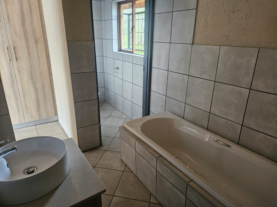 To Let 2 Bedroom Property for Rent in Jatniel Gauteng