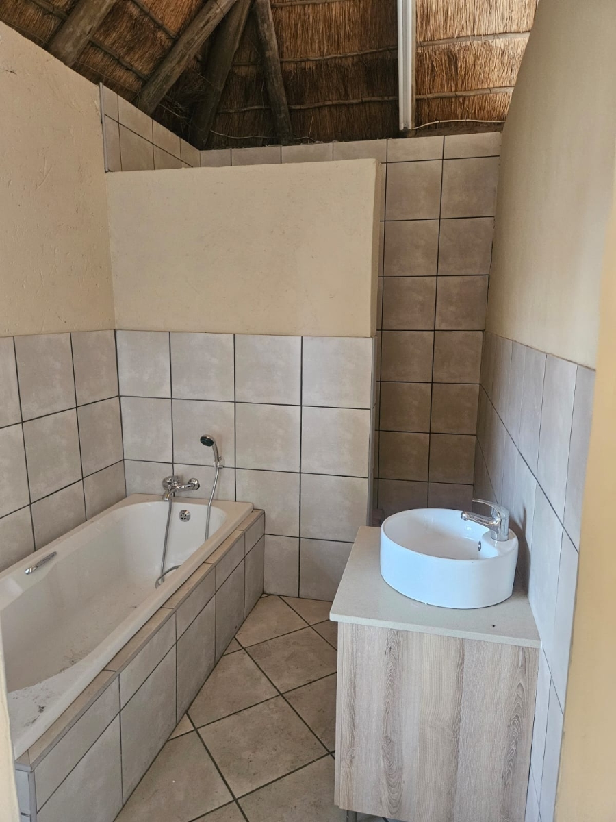 To Let 2 Bedroom Property for Rent in Jatniel Gauteng