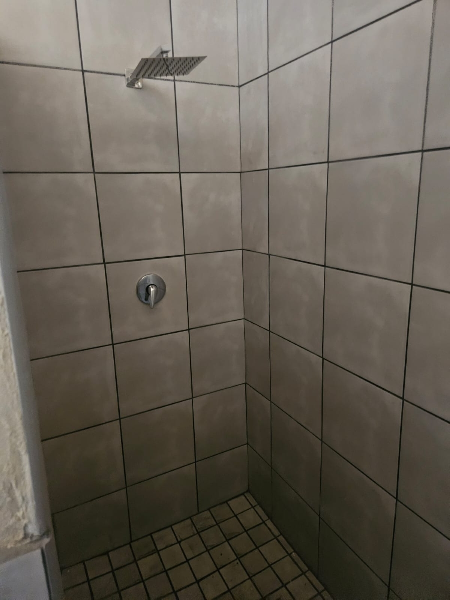 To Let 2 Bedroom Property for Rent in Jatniel Gauteng