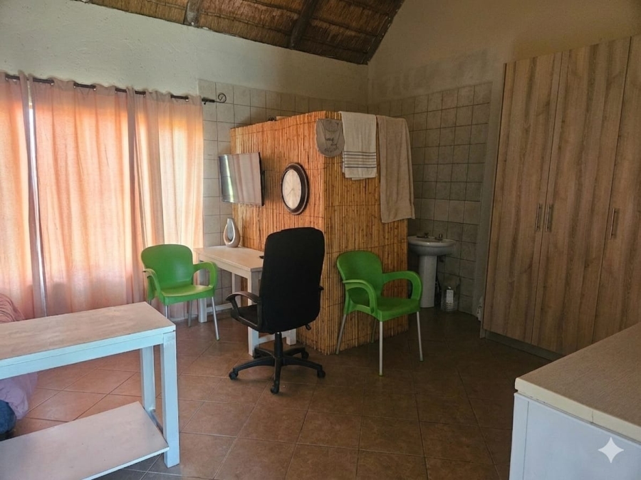 To Let 2 Bedroom Property for Rent in Jatniel Gauteng