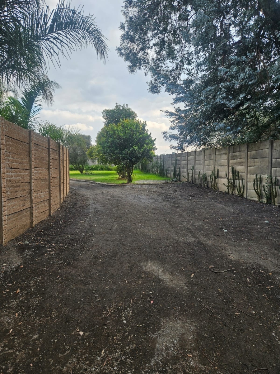 To Let 2 Bedroom Property for Rent in Jatniel Gauteng