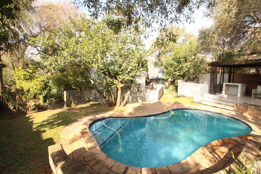 To Let 3 Bedroom Property for Rent in Edenburg Gauteng