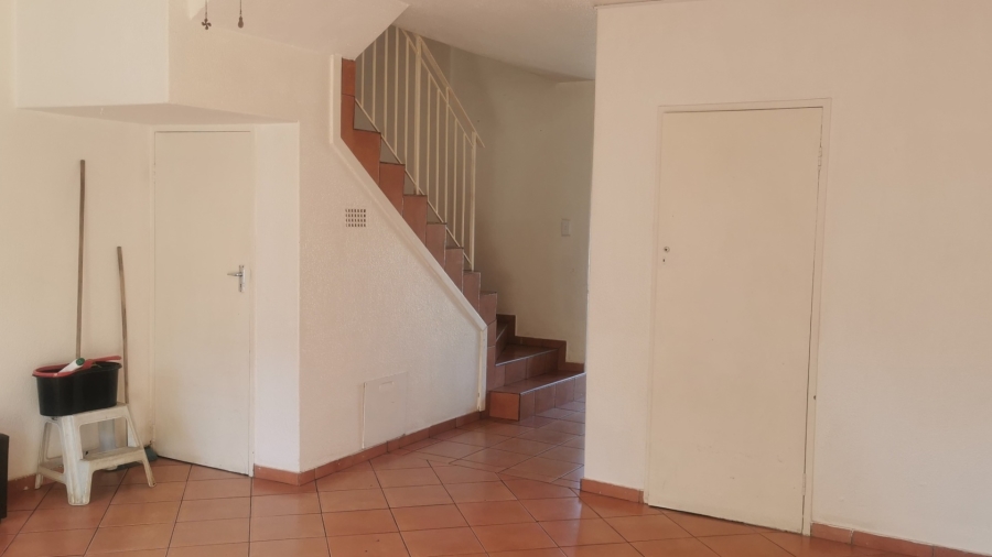 2 Bedroom Property for Sale in Eden Glen Gauteng