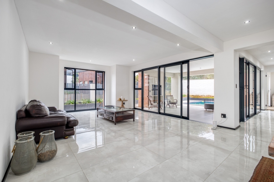 4 Bedroom Property for Sale in Helderfontein Estate Gauteng
