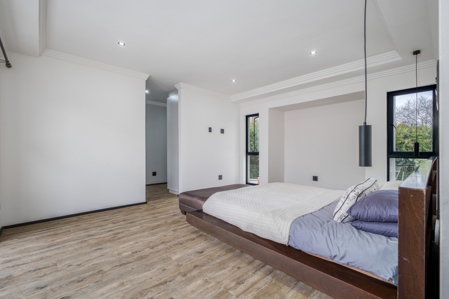 4 Bedroom Property for Sale in Helderfontein Estate Gauteng
