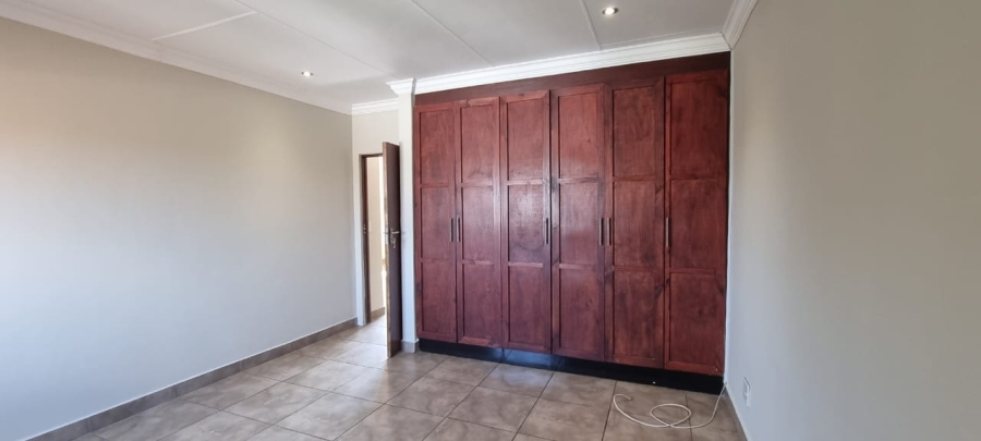 To Let 4 Bedroom Property for Rent in Sable Hills Gauteng