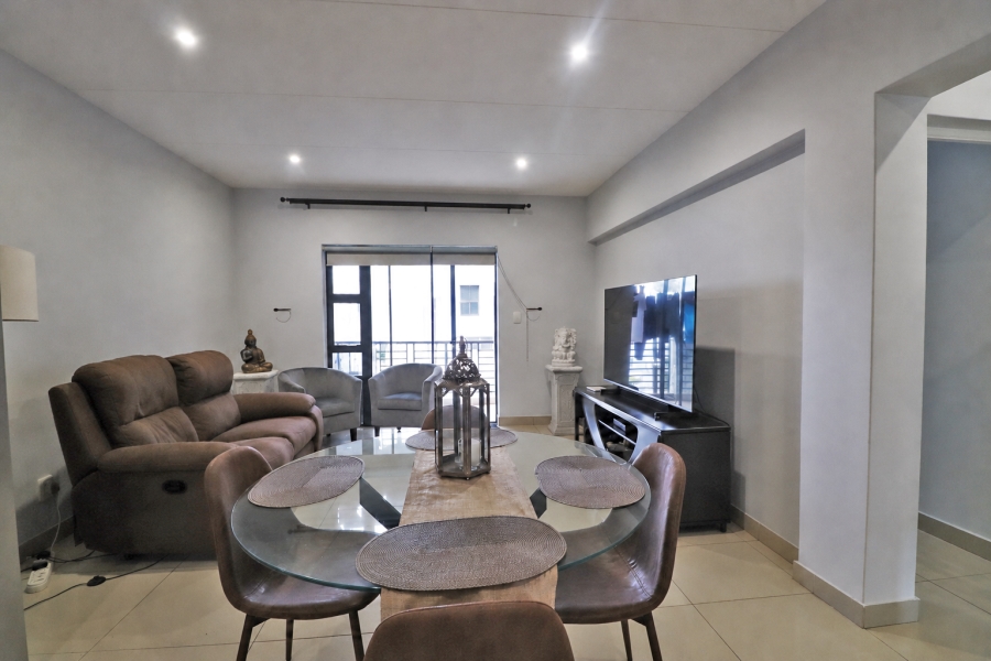 To Let 2 Bedroom Property for Rent in Bryanston Gauteng