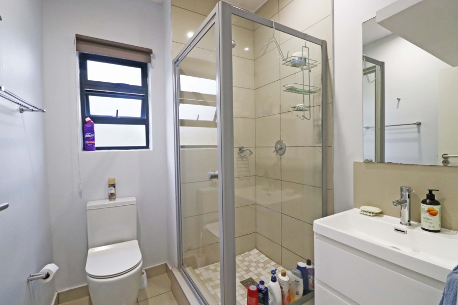 To Let 2 Bedroom Property for Rent in Bryanston Gauteng