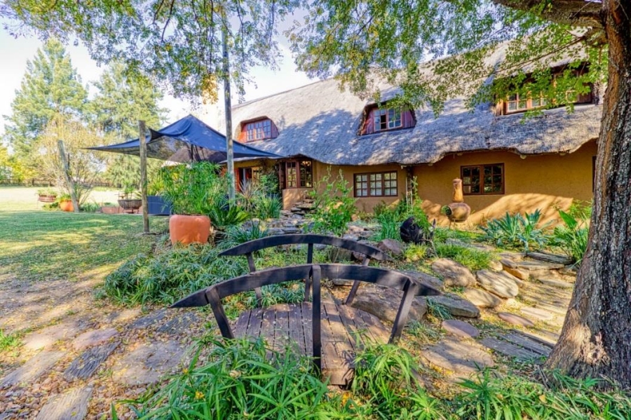 To Let 4 Bedroom Property for Rent in Fourways Gauteng