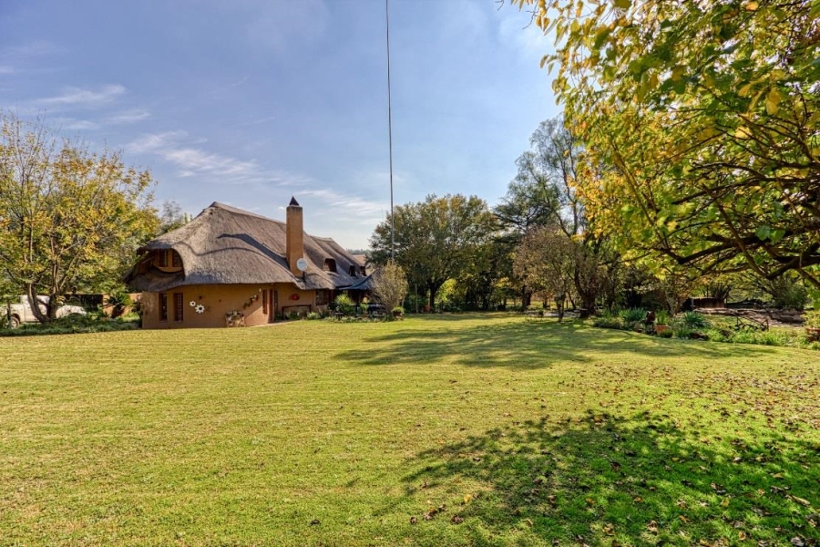 To Let 4 Bedroom Property for Rent in Fourways Gauteng