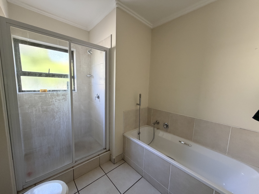 To Let 2 Bedroom Property for Rent in Maroeladal Gauteng
