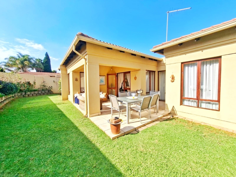 3 Bedroom Property for Sale in Halfway Gardens Gauteng