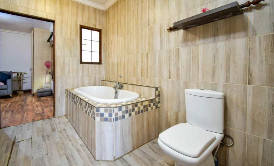 8 Bedroom Property for Sale in Pretoria North Gauteng