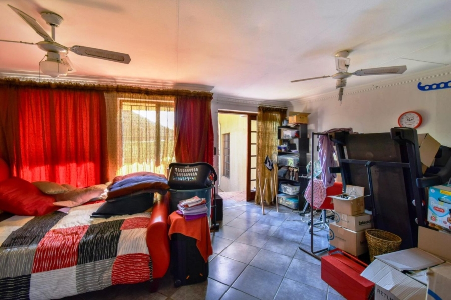8 Bedroom Property for Sale in Pretoria North Gauteng