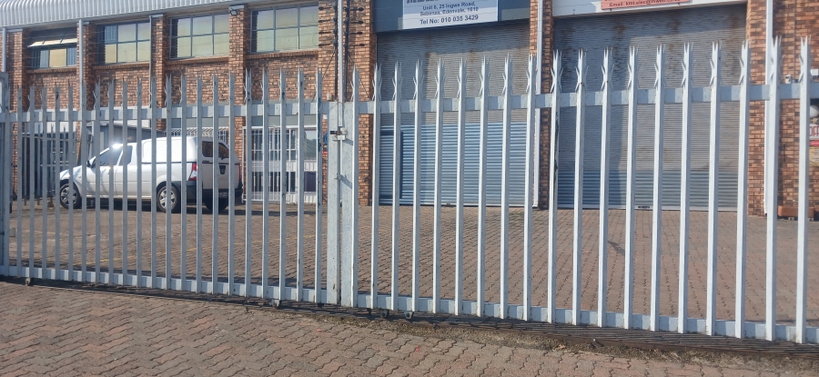 To Let Commercial Property for Rent in Sebenza Gauteng