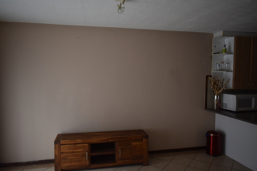 2 Bedroom Property for Sale in Karenpark Gauteng