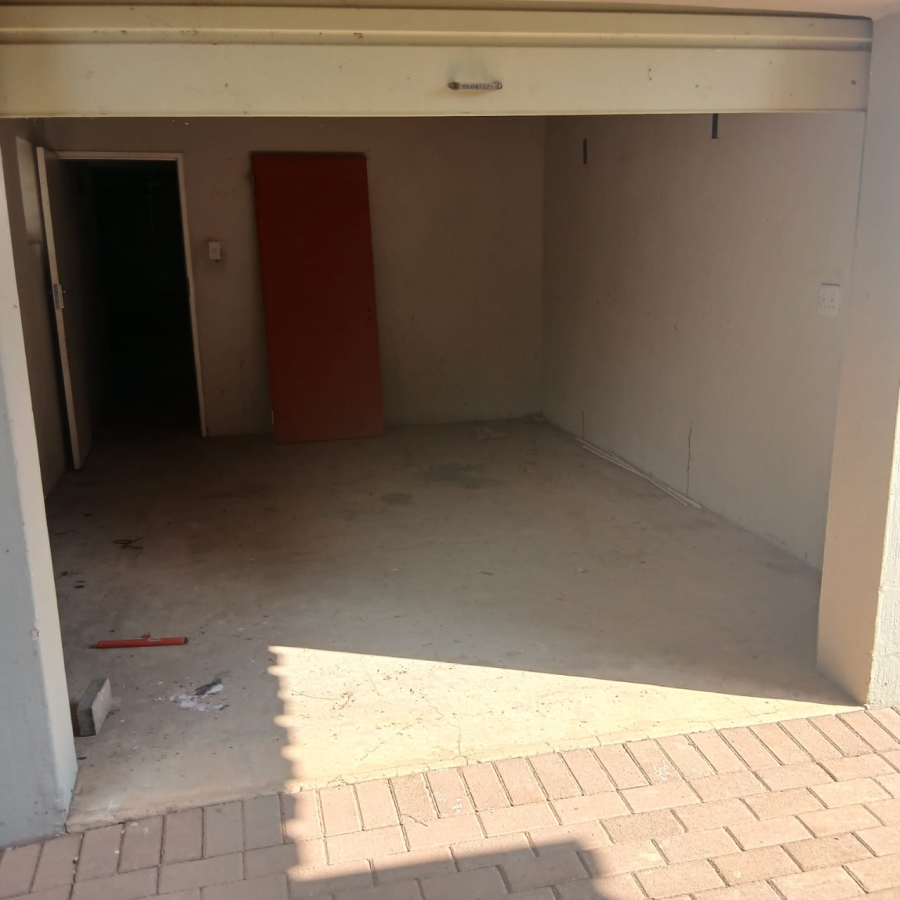 11 Bedroom Property for Sale in Roodeplaat Gauteng
