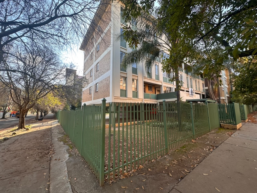 64 Bedroom Property for Sale in Sunnyside Gauteng