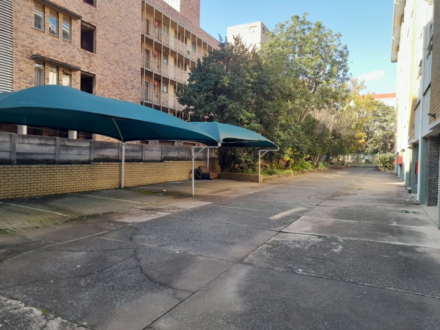 64 Bedroom Property for Sale in Sunnyside Gauteng