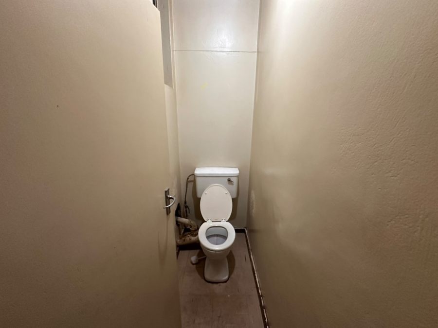 64 Bedroom Property for Sale in Sunnyside Gauteng