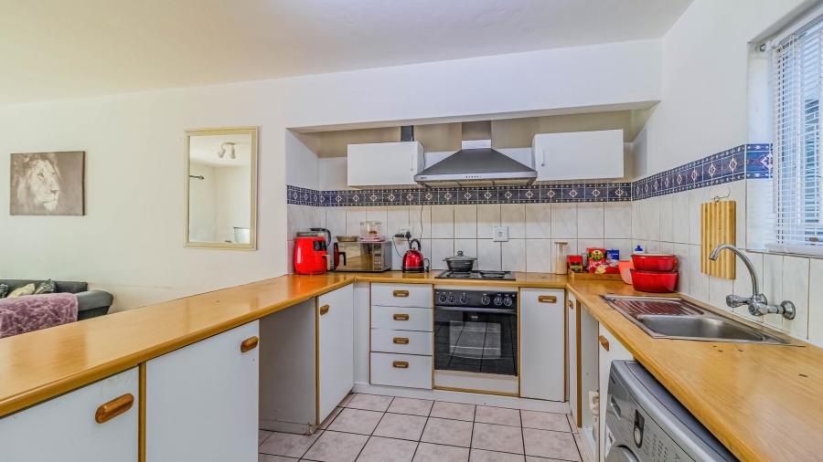 2 Bedroom Property for Sale in Klippoortje Gauteng