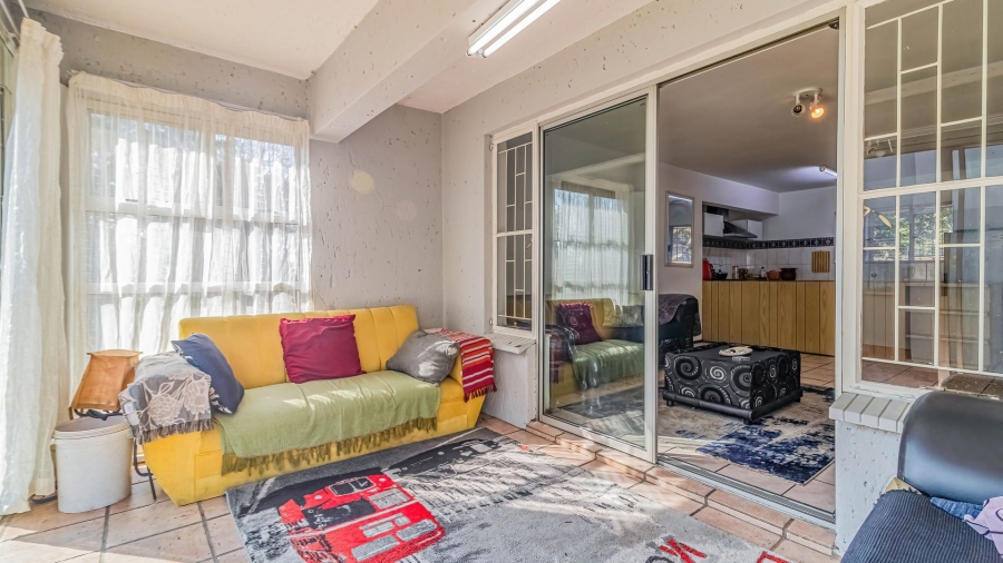 2 Bedroom Property for Sale in Klippoortje Gauteng