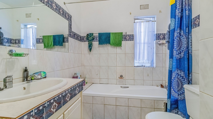 2 Bedroom Property for Sale in Klippoortje Gauteng