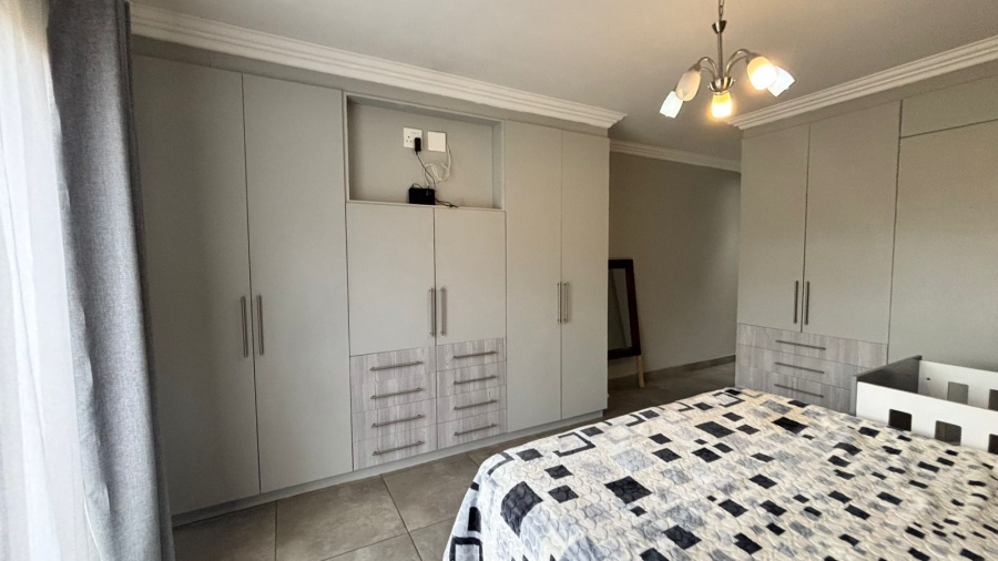 3 Bedroom Property for Sale in Dayanglen Gauteng