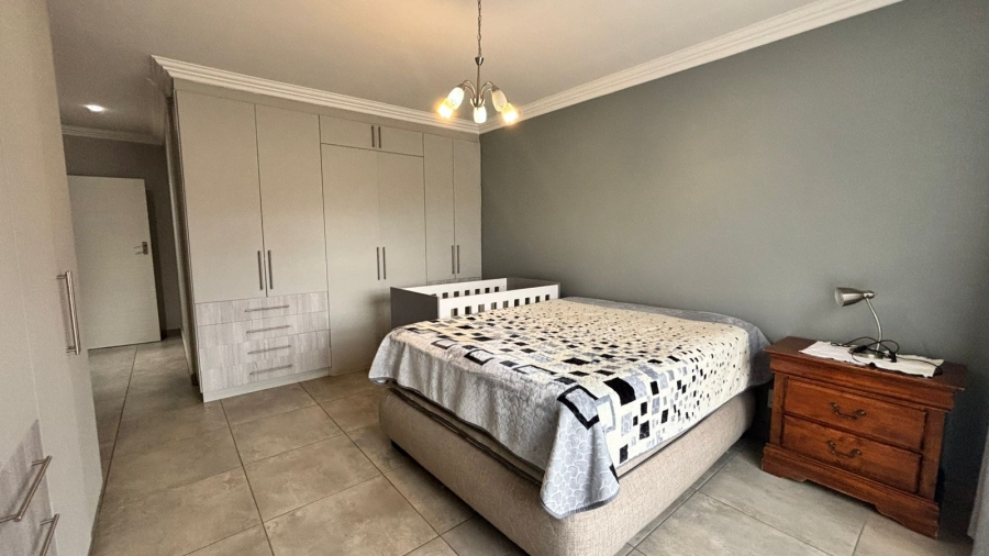 3 Bedroom Property for Sale in Dayanglen Gauteng