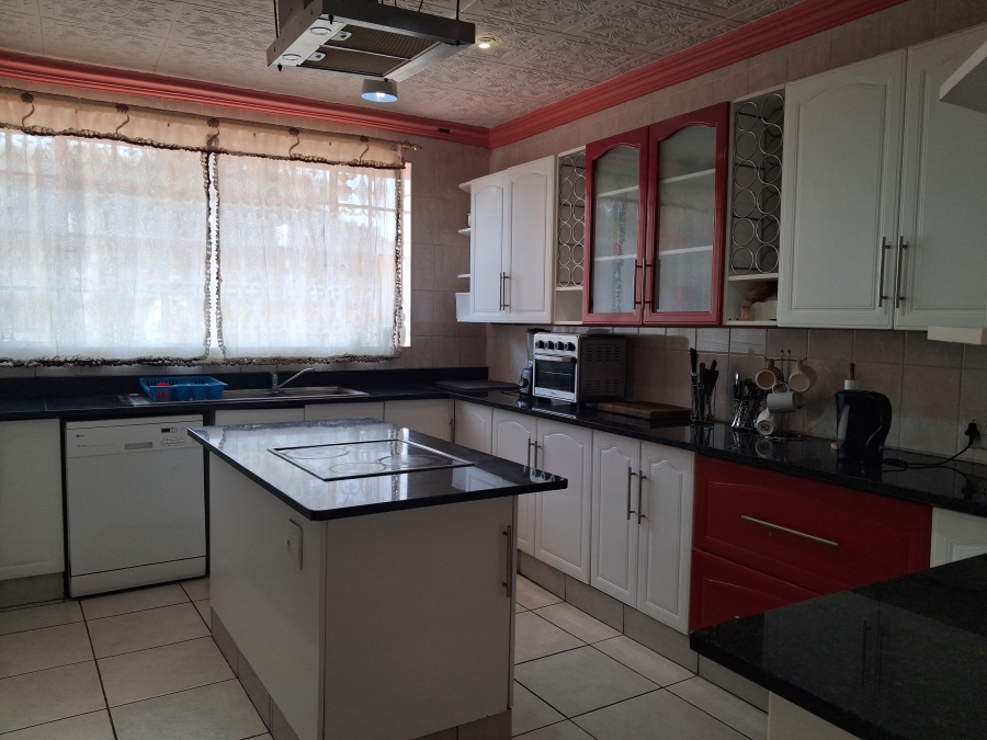 4 Bedroom Property for Sale in Eden Glen Gauteng