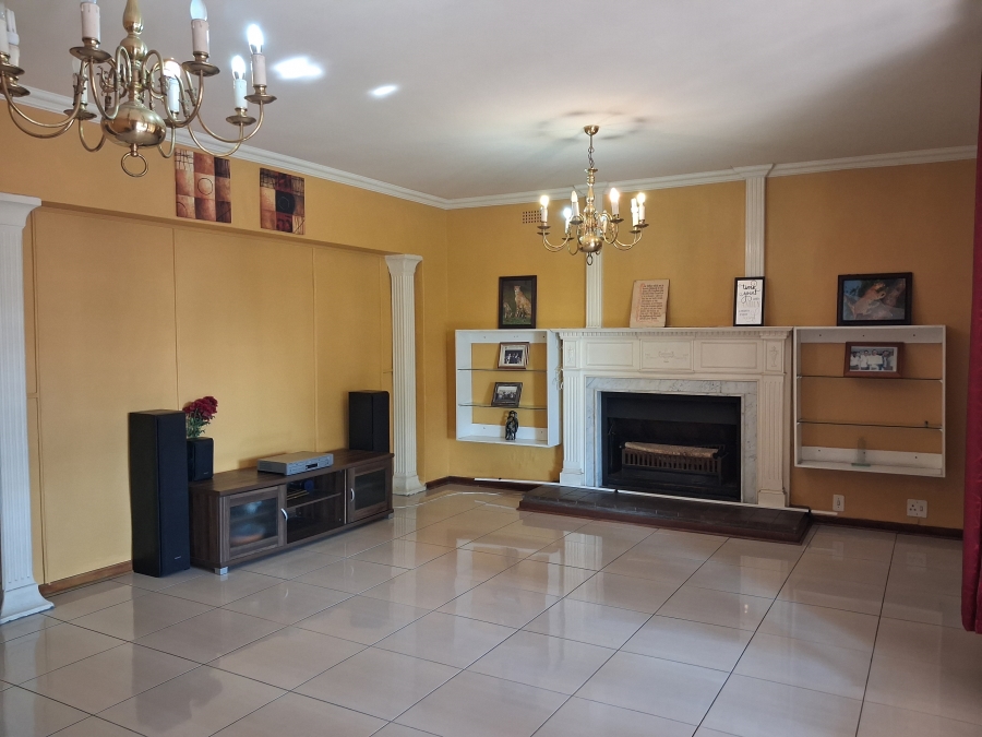 4 Bedroom Property for Sale in Eden Glen Gauteng