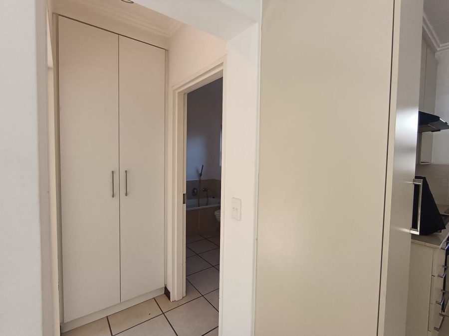 To Let 1 Bedroom Property for Rent in Paulshof Gauteng