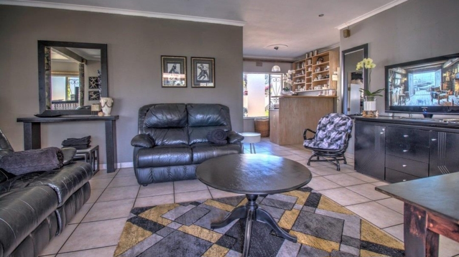 3 Bedroom Property for Sale in Van Riebeeck Park Gauteng