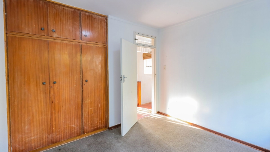 2 Bedroom Property for Sale in Bramley Park Gauteng