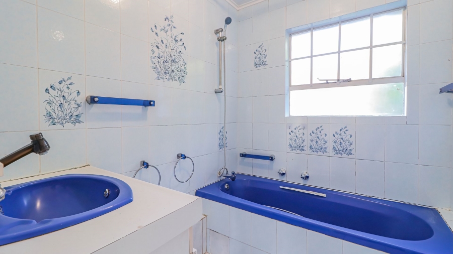 2 Bedroom Property for Sale in Bramley Park Gauteng