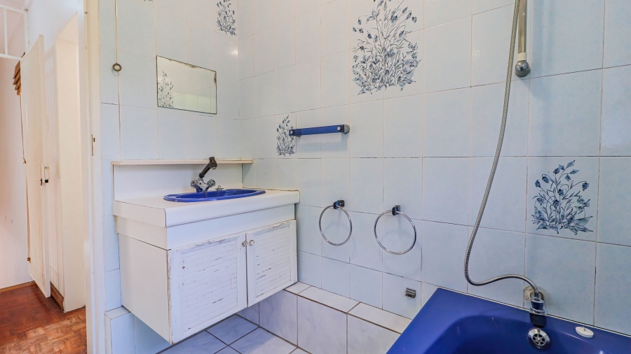 2 Bedroom Property for Sale in Bramley Park Gauteng