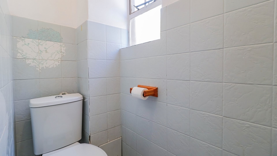 2 Bedroom Property for Sale in Bramley Park Gauteng