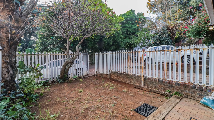 2 Bedroom Property for Sale in Bramley Park Gauteng