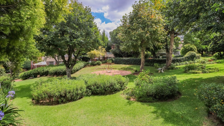 2 Bedroom Property for Sale in Bramley Park Gauteng