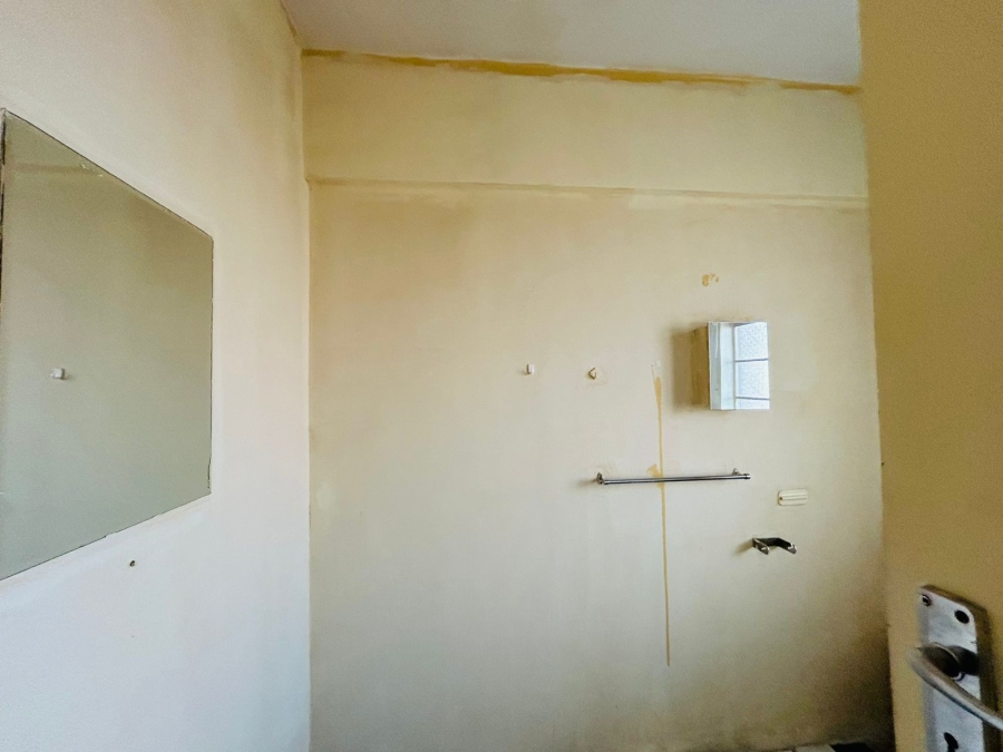 2 Bedroom Property for Sale in Springs Central Gauteng