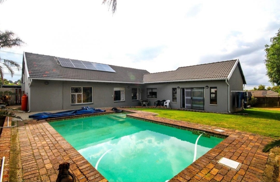 3 Bedroom Property for Sale in Norkem Park Gauteng