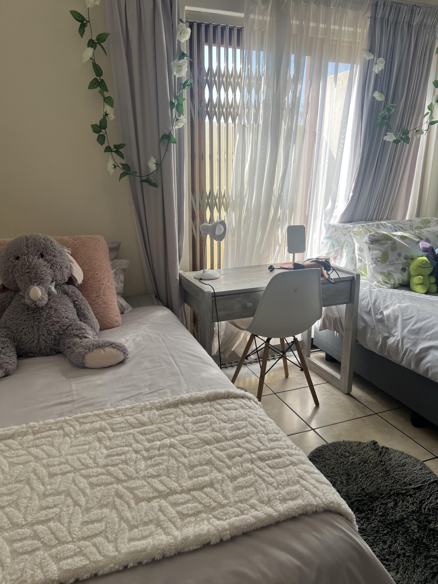 2 Bedroom Property for Sale in Pretorius Park Gauteng