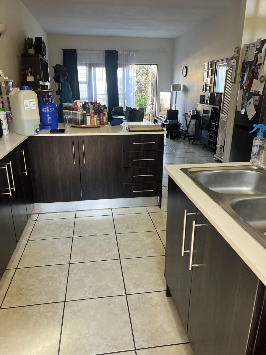 2 Bedroom Property for Sale in Pretorius Park Gauteng