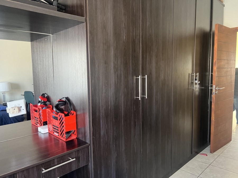 2 Bedroom Property for Sale in Pretorius Park Gauteng