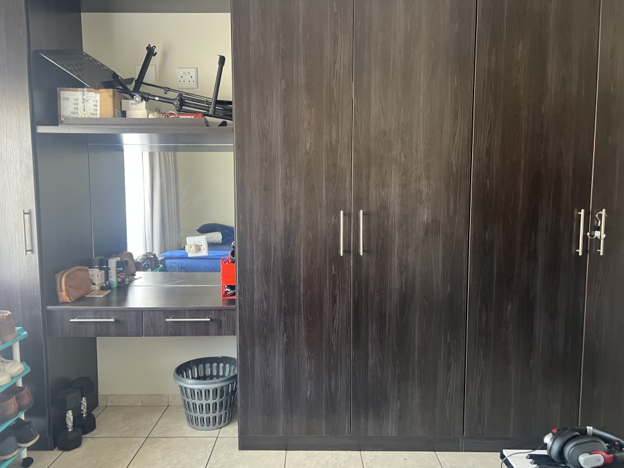 2 Bedroom Property for Sale in Pretorius Park Gauteng